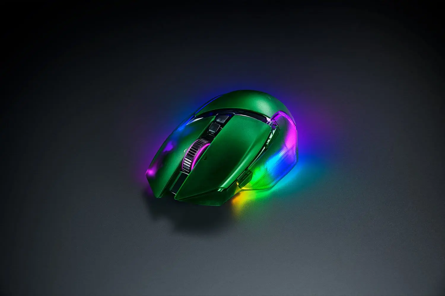 Razer Basilisk V3 Pro 35K Wireless Gaming Mouse - Phantom Green, 35000 DPI, Chroma RGB, HyperScroll Tilt Wheel 39 Razer Basilisk V3 Pro 35K Phantom gal 1