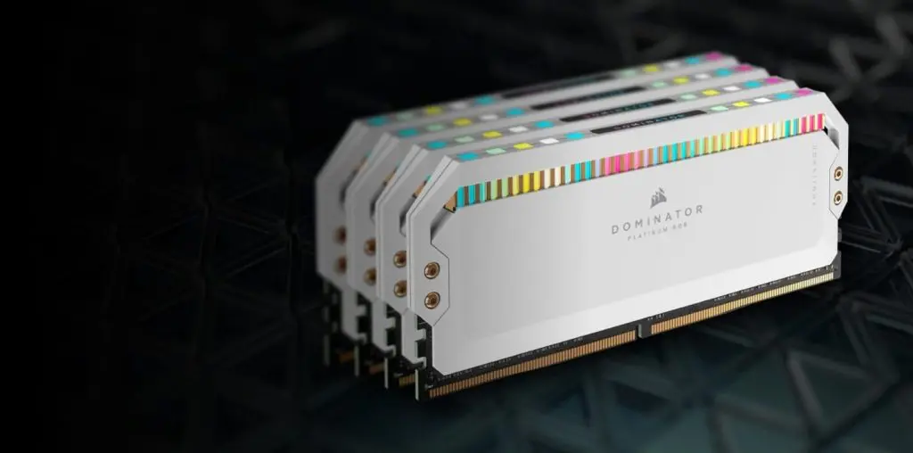 CORSAIR Dominator Platinum RGB 32GB Memory Kit - White, 32GB (2x16GB) DDR5, 6000MHz, CL36 (CMT32GX5M2X6000C36W) 34 domplatrgb std wht mb 2x 1