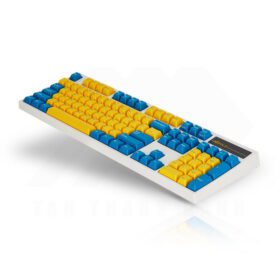 Leopold FC900R Swedish White Keyboard 2