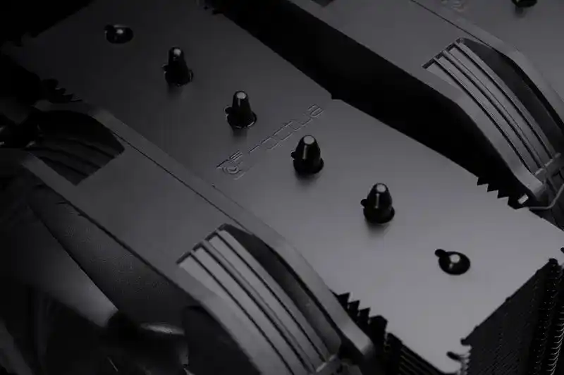 Noctua NH-D15 chromax.black Dual Tower CPU Cooler