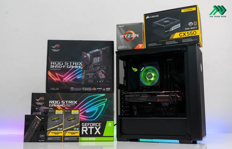 ROG Strix Station WS206S PC Featured