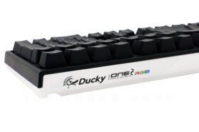 Ducky One 2 RGB Keyboard 5
