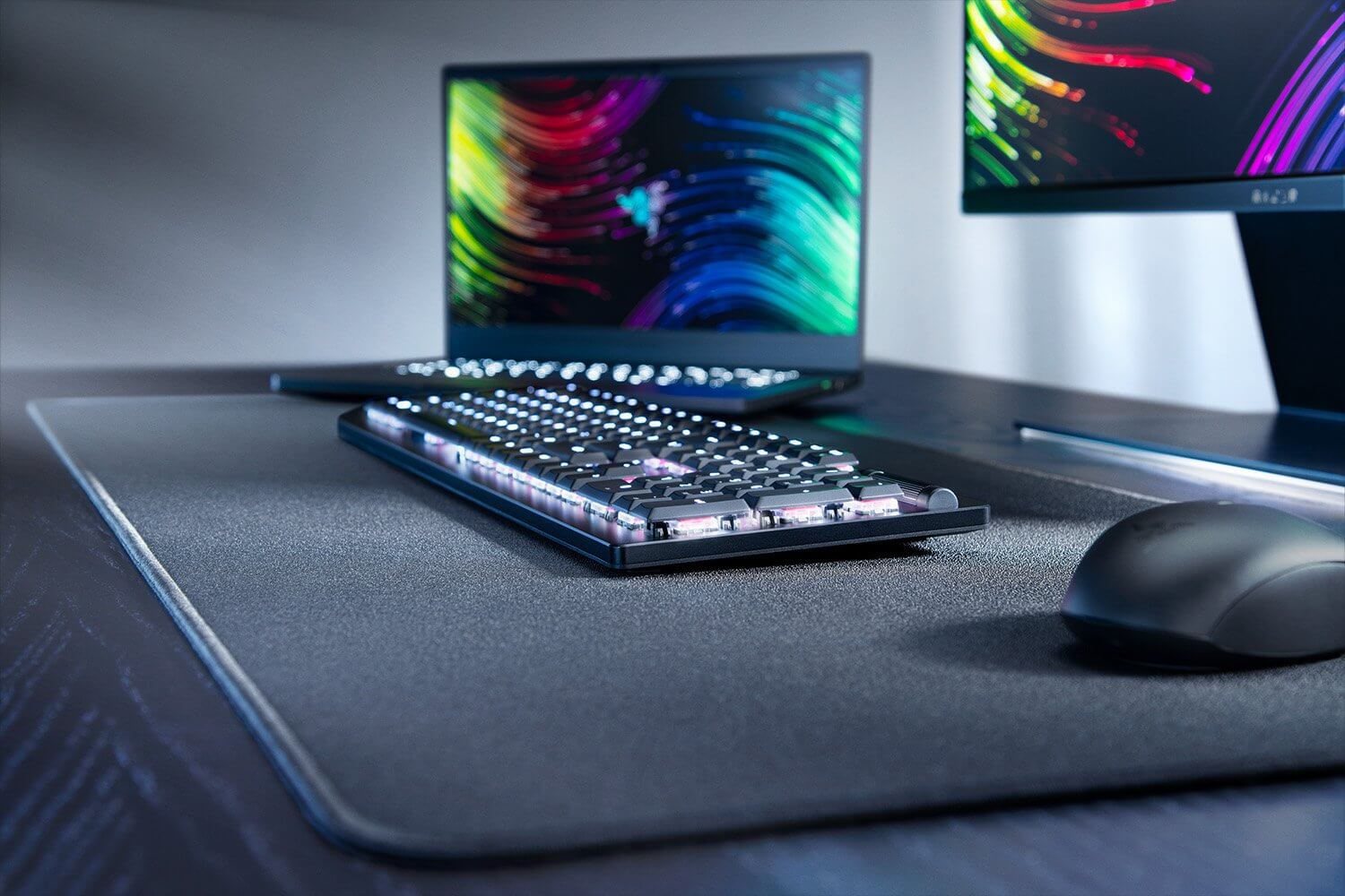 Razer DeathStalker V2 Pro Black Gaming Mechanical Keyboard 27 https hybrismediaprod.blob .core .windows.net sys master phoenix images container he5 h7e 9422672560158 220726 deathsta