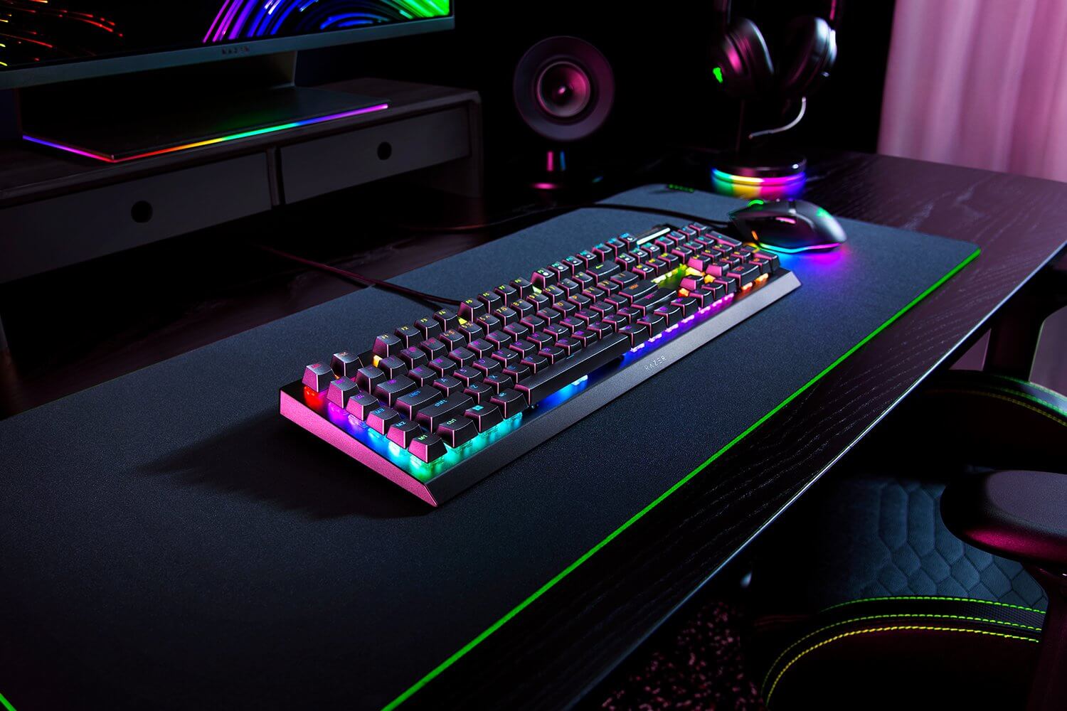 Razer BlackWidow V4 X Spec 1 3