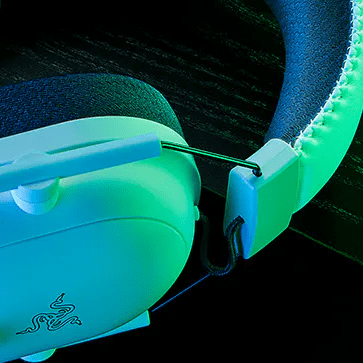 Razer BlackShark V2 Pro 2023 Wireless Gaming Mouse - Detachable Mic, 50mm Drivers, 70Hr Battery Life 27 steel reinforced