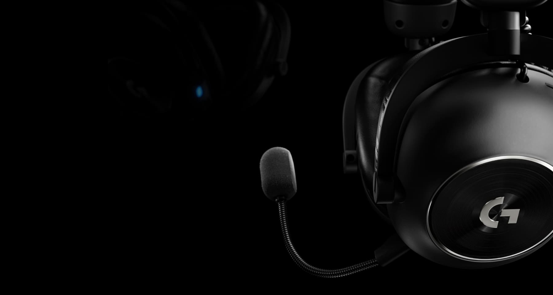 06 banner pro x 2 lighspeed gaming headset desktop