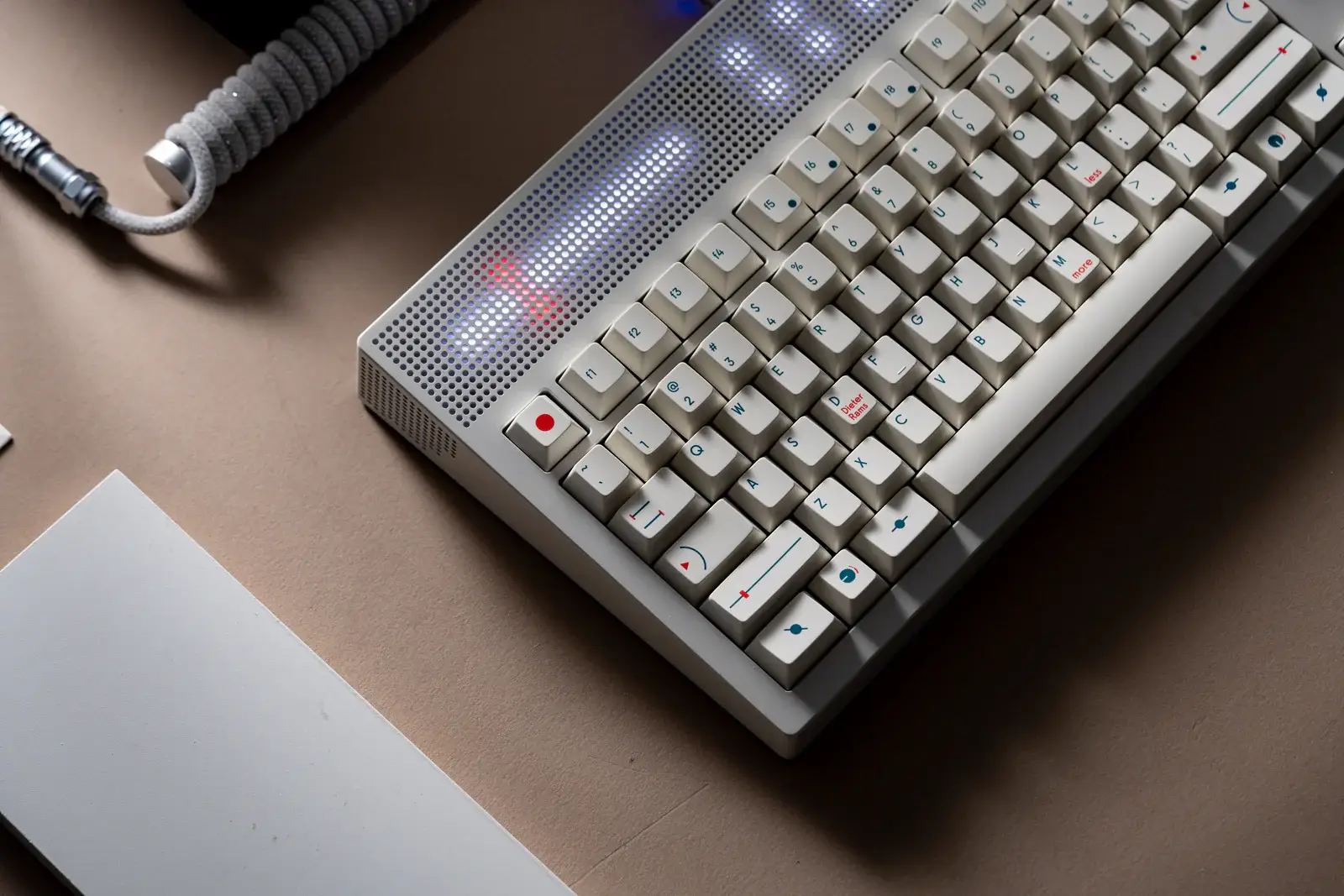 ANGRY MIAO AM Neon 80 Space Silver Base Kit Keyboard - 80%, Leaf Spring Mounting, DIY 389 LEDs 42 4