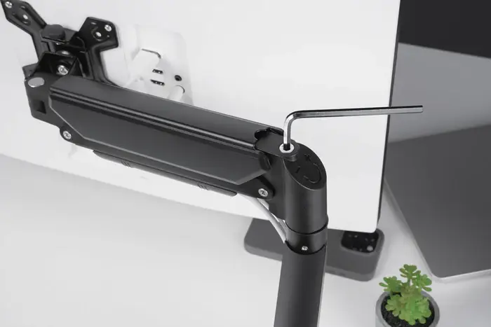 HyperWork Core Arm | SA01 Monitor Stand 29 DSC03141 11zon