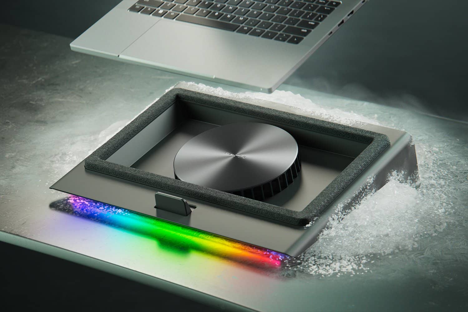 Razer Laptop Cooling Pad slide 2