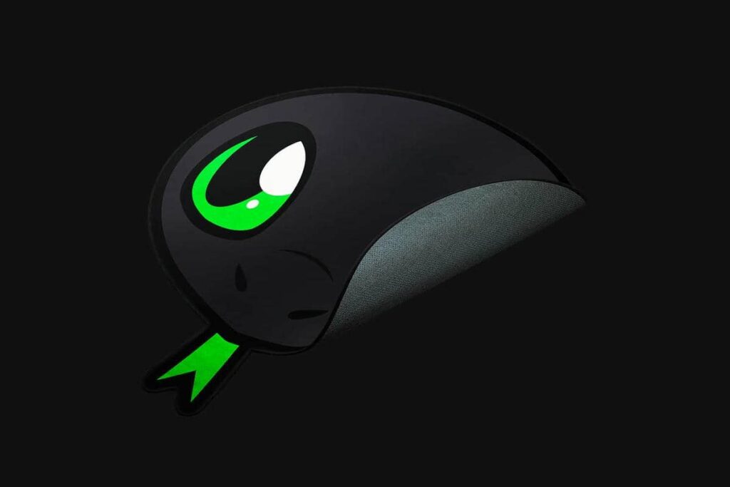 Razer Sneki Snek Floor Rug (RC81-03900100-R3M1) 21 Razer Sneki Snek Floor Rug slide 3