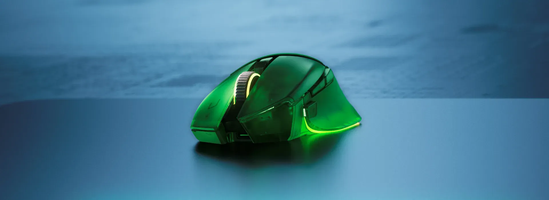 razer basilisk v3 pro 35k hero phantom desktop