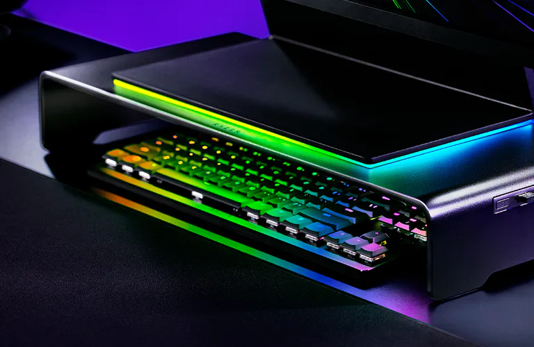 Razer Monitor Stand Chroma - Aluminum, 4-Port USB Hub 30 razer monitor stand chroma shelf mobile