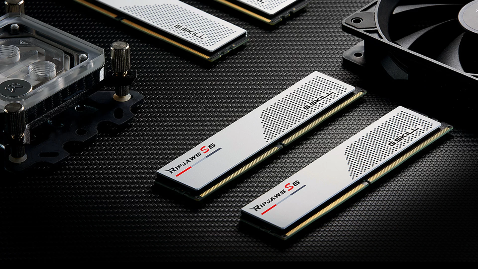 G.Skill Ripjaws S5 32GB (2x16GB) Black DDR5 Memory Kit - Intel XMP 3.0 & AMD EXPO, 5200MHz CL40 (F5-5200J4040A16GX2-RS5K) 8 01 ripjaws s5 main banner