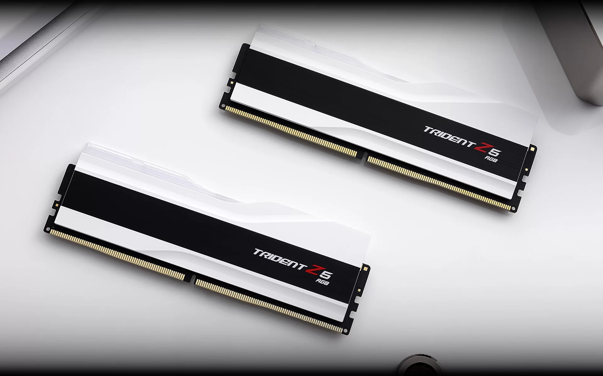 G.Skill Trident Z5 RGB Black 32GB (2x16GB) Memory Kit - Intel XMP 3.0 & AMD EXPO, 5200MHz CL40 DDR5 (F5-5200J4040A16GX2-TZ5RK) 14 05 trident z5 rgb white premium dual texture design