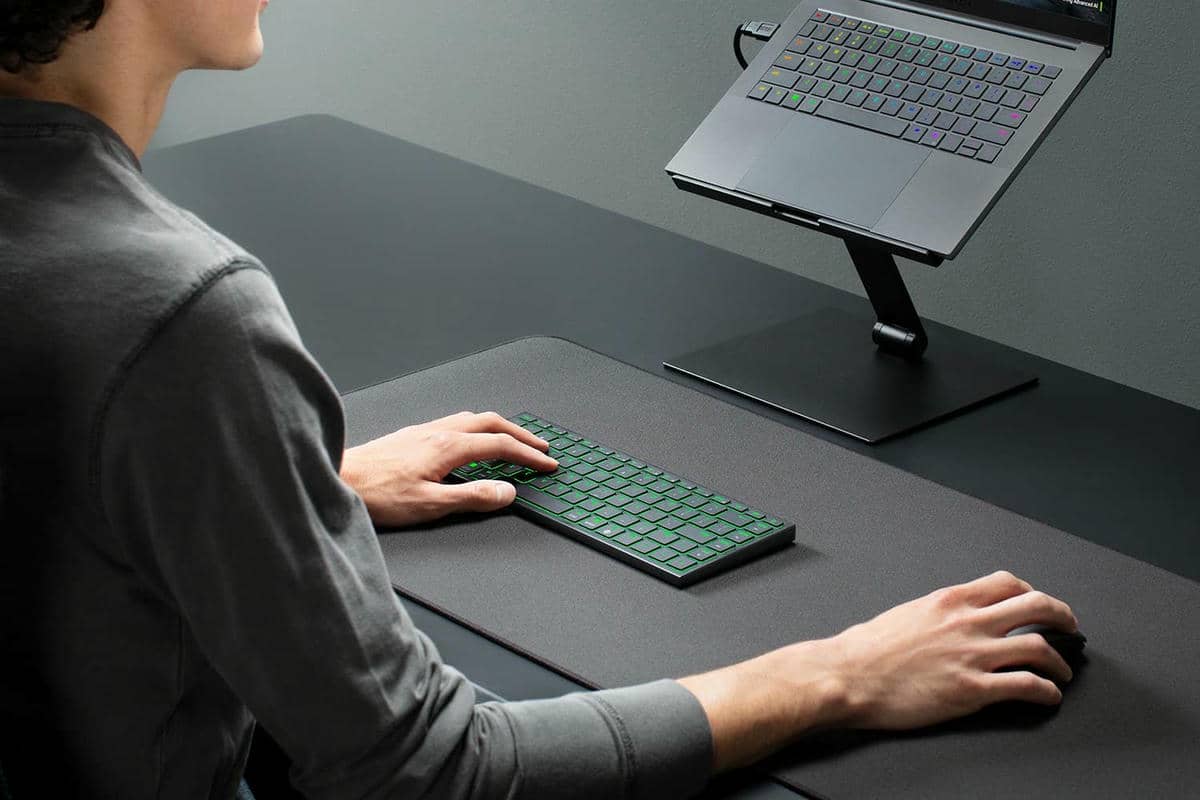 https medias p1.phoenix.razer .com sys master phoenix images container h1c hfd 9904338206750 250508 joro 1500x1000 2