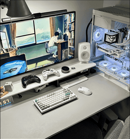 TRYX LUCA L70 White Gaming Case - E-ATX, Mid Tower, Tempered Glass 45 Featured