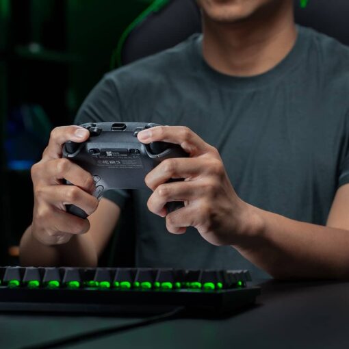 Razer Wolverine V3 Pro 8K Wireless Esports Controller PC