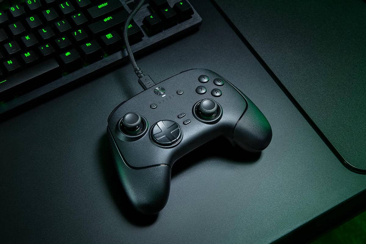 https medias p1.phoenix.razer .com sys master phoenix images container he8 h2f 9945966673950 250812 wolverine v3 te 8k pc black 1500x1000 1