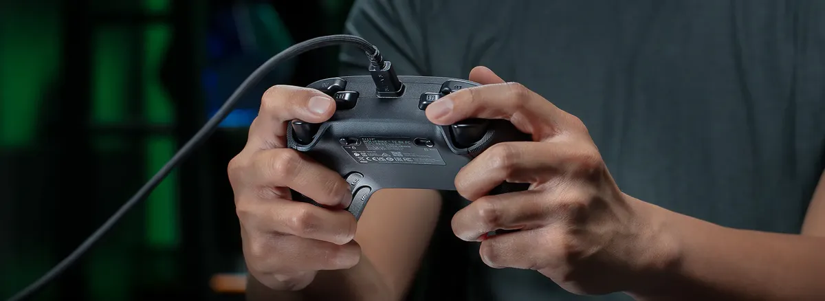 Razer Wolverine V3 Tournament Edition 8K Wired Esports Controller PC 31 wolverine te 8k pc detachable braided cable nocompress