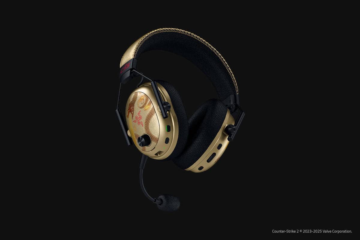 https medias p1.phoenix.razer .com sys master phoenix images container h0d h9e 9982238523422 251030 bs v3 pro cs2 1500x1000 4