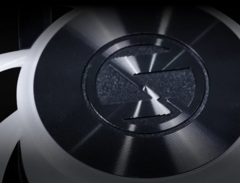 Lian Li UNI FAN CL Wireless 120-3 Triple Black Fan (12CL1W3B) - 3×120 mm, ARGB, FDB, 1x L-Wireless Controller 32 cl w main 02 768x587 1